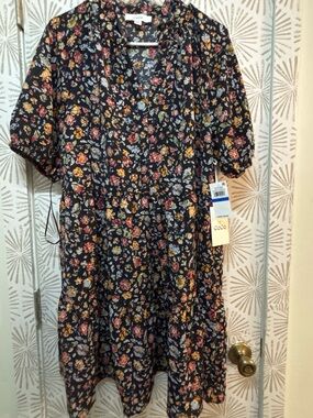 Cece Floral Navy Blue Short Sleeve Dress